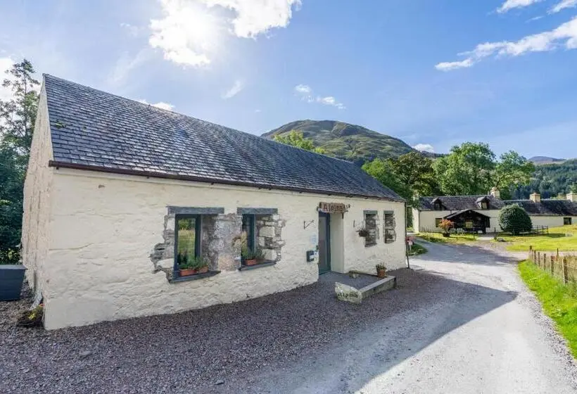 浴室共有スタンダード4人用ルーム, Heart Of Glencoe Holidays