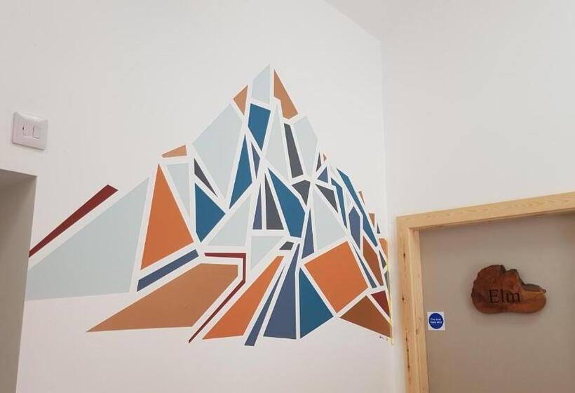 Номер Стандарт Четырехместный Совместный Санузел, Heart Of Glencoe Holidays