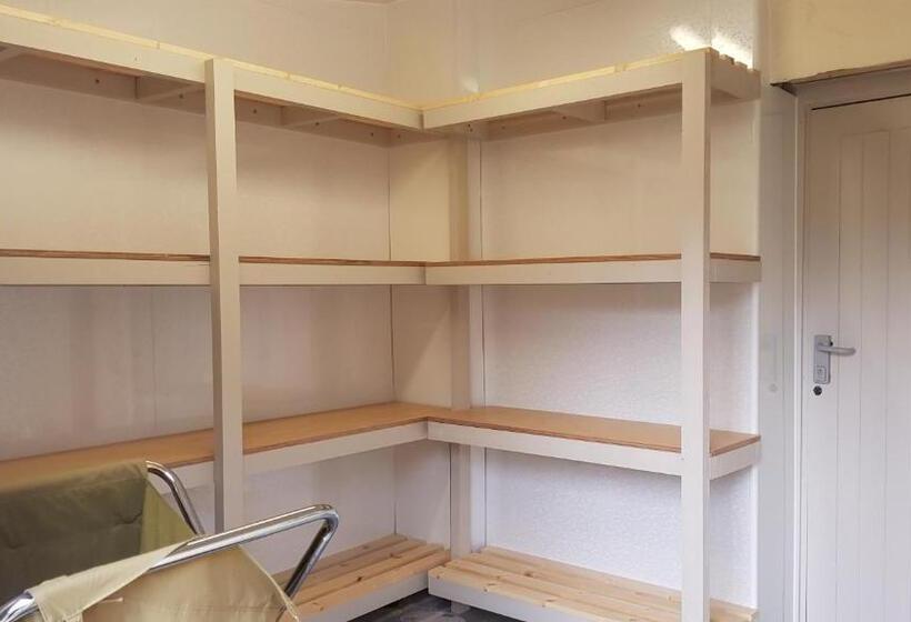 Номер Стандарт Четырехместный Совместный Санузел, Heart Of Glencoe Holidays