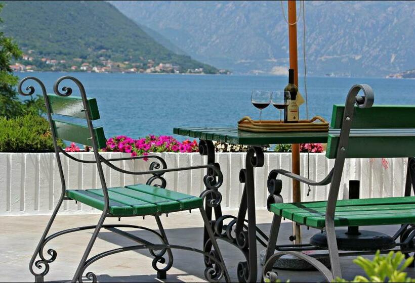 آپارتمان 1 خوابه با تراس, Accommodation Tomcuk