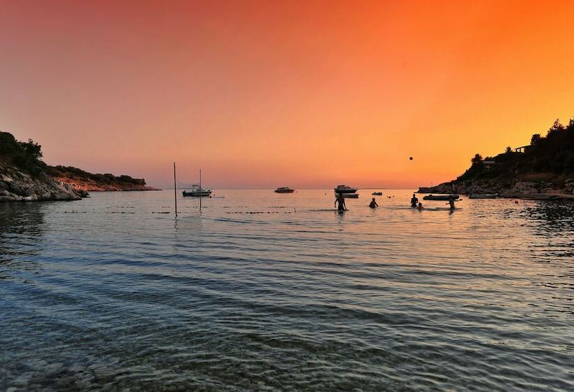 带2个卧室带海景的公寓, Lastura Aparthotel & Mobile Homes