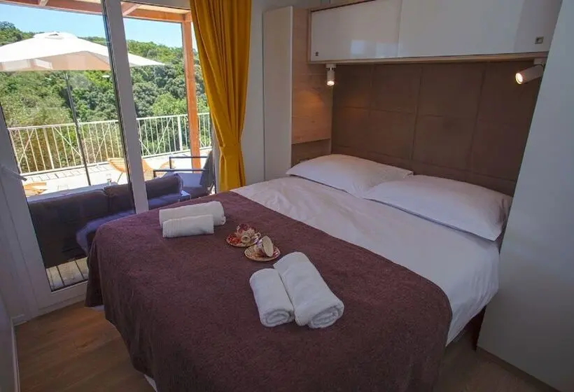 １ベッドルームハウス, Lastura Aparthotel & Mobile Homes