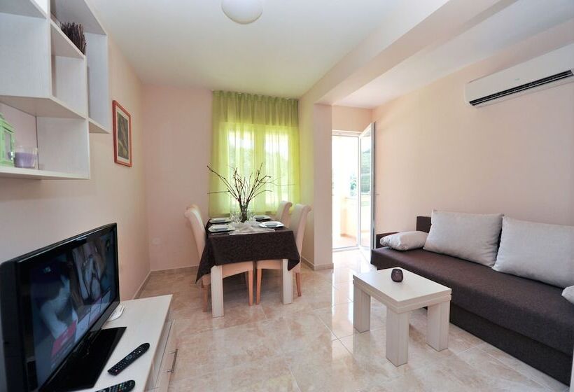 带2个卧室带海景的公寓, Lastura Aparthotel & Mobile Homes