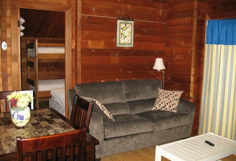 كابينة, Forest Lake Rv & Camping Resort