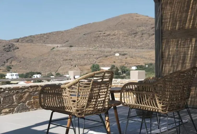 オーシャンビュースイート, Amal Kythnos Suites