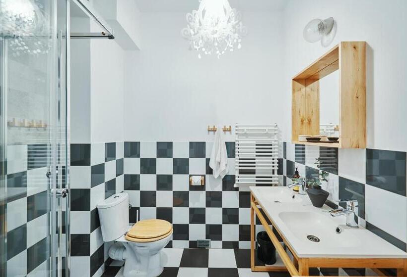 Номер Deluxe, Arthotel Stalowa 52
