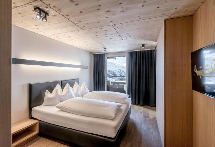 جناح مزوَّد بشرفة, Angerer Alm