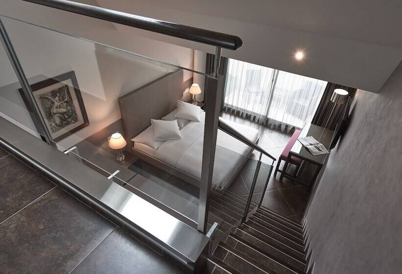 اتاق دوبلکس, D Alleves