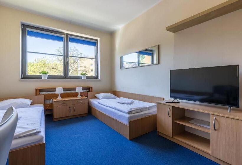 اتاق استاندارد, Gdańska Szkoła Szermierki