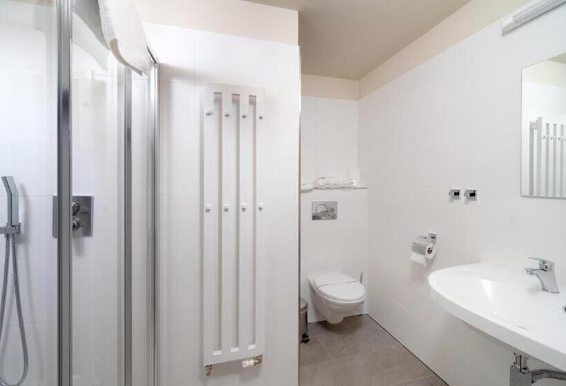 스탠다드 싱글 룸, Harmony