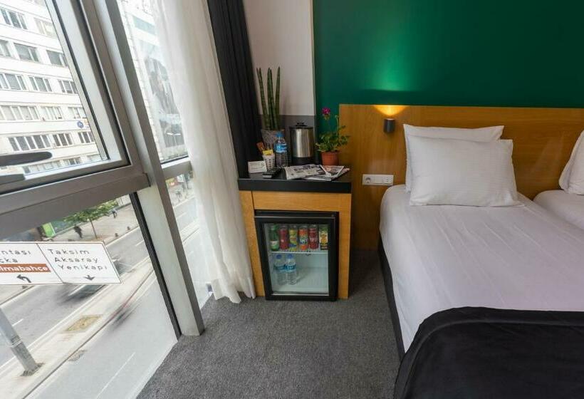 スタンダードルーム, Istanbul Box Boutique