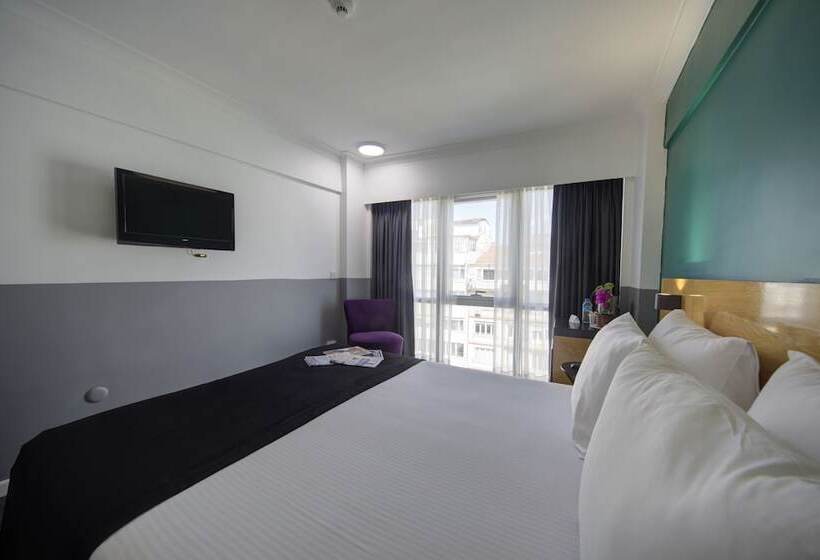 デラックスルーム, Istanbul Box Boutique