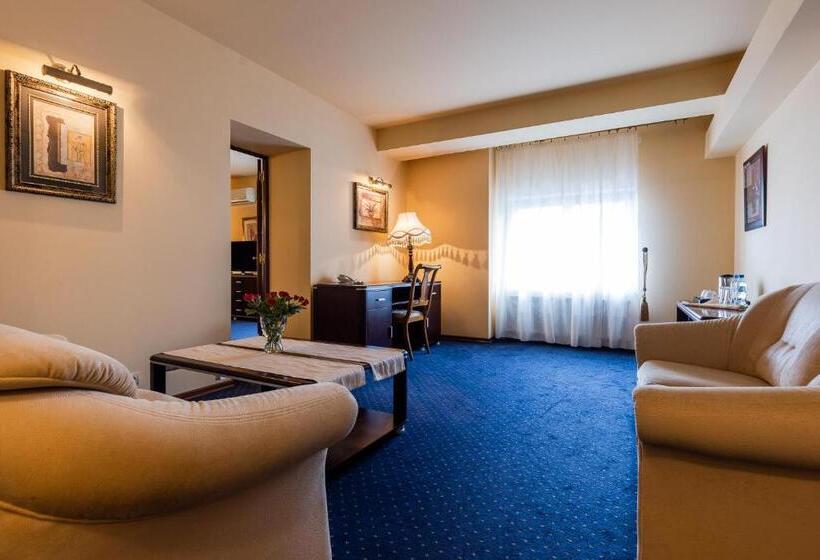 Апартаменты 1 Спальня, Marysin Dwor