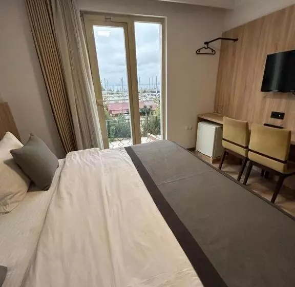 اتاق استاندارد, Pendik Marine