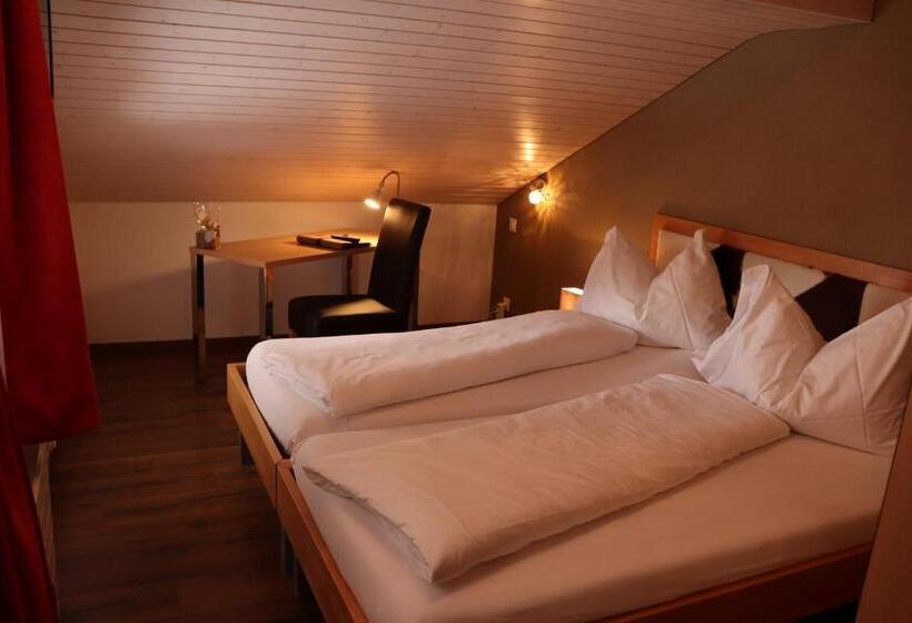 חדר סטנדרט, Restaurant Ronalp