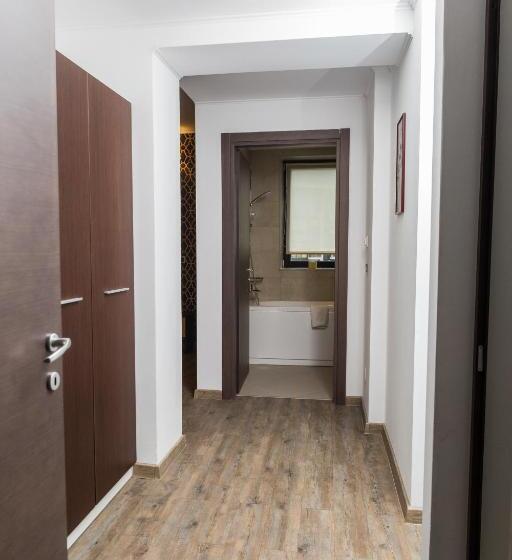 דירת שלושה חדרים, Silver Mountain Resort & Spa