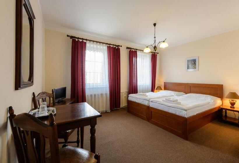 اتاق استاندارد, Valdštejn