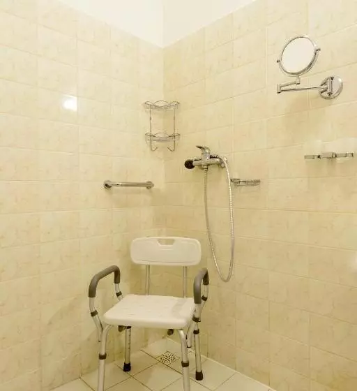 اتاق استاندارد برای معلولان, Valdštejn