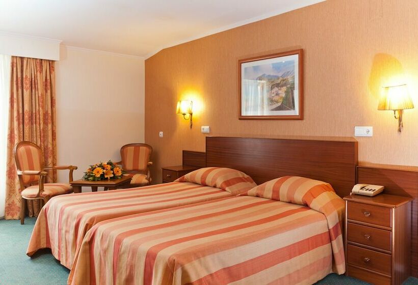 اتاق سوپریور, Residencial Florescente