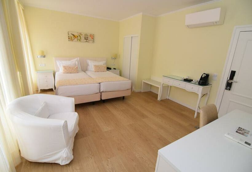 اتاق سوپریور, Residencial Florescente