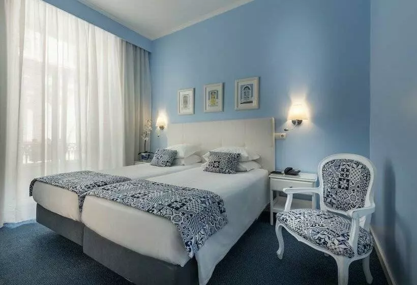 اتاق لوکس, Residencial Florescente
