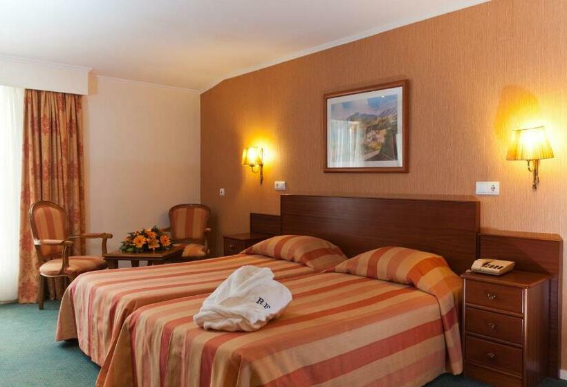 اتاق سوپریور, Residencial Florescente