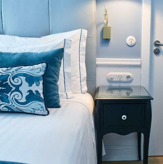 اتاق لوکس, Residencial Florescente