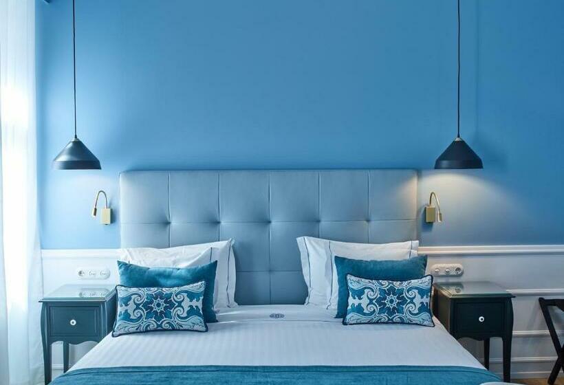 اتاق لوکس, Residencial Florescente