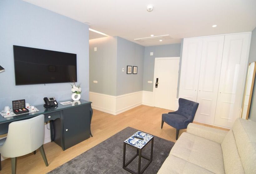 اتاق لوکس خانوادگی, Residencial Florescente