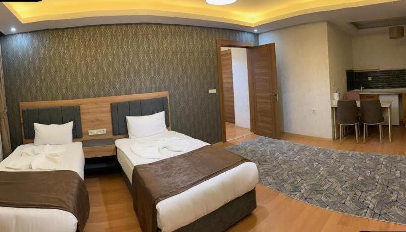 سوییت خانوادگی, Indi̇ana