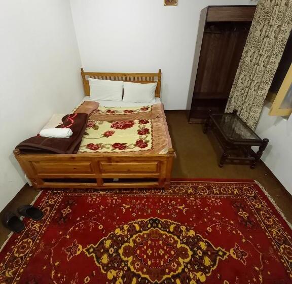 اتاق استاندارد با چشم‌انداز کوهستان, Tourist Cottage Hunza
