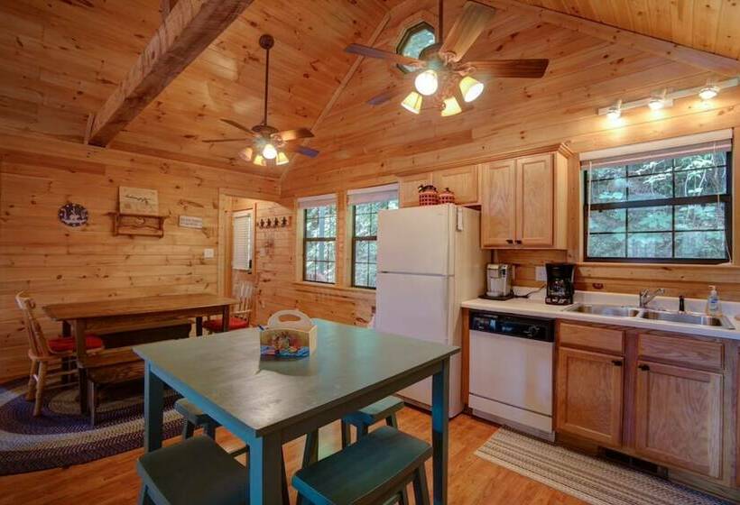 오두막, Amazing Adventure Cabin