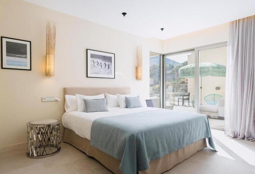 , El Vicenç De La Mar Adults Only Over 12