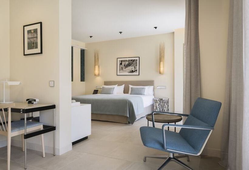 Люкс Боковой Вид на Море, El Vicenç De La Mar Adults Only Over 12