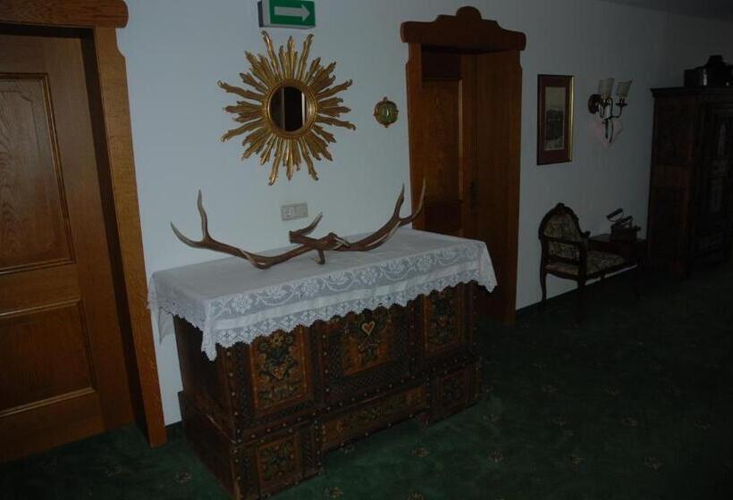 غرفة قياسية ثلاثية مزودة بشرفة, Sportpension Christina By Piaunddirk