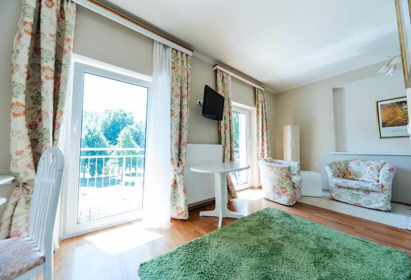 スタンダードルーム, St. Hubertushof