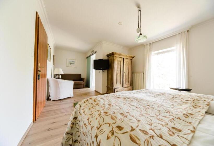 スタンダードルーム, St. Hubertushof