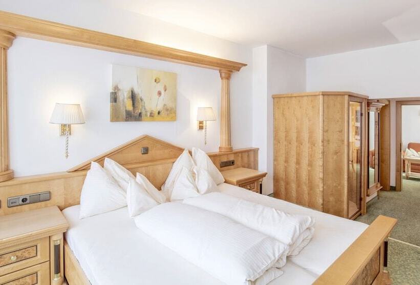 컴포트 룸, Der Lärchenhof