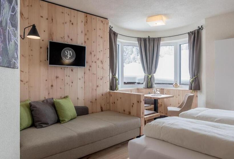 디럭스 룸, Garni Pirchhütt