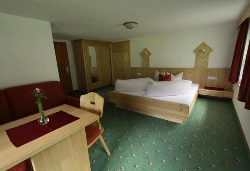 Habitació Estàndard, Haus Bödele