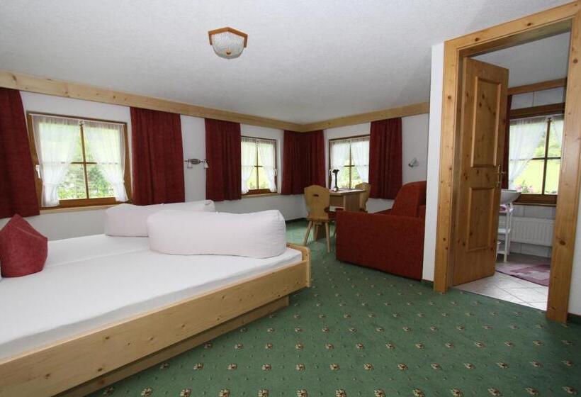 Habitació Estàndard, Haus Bödele