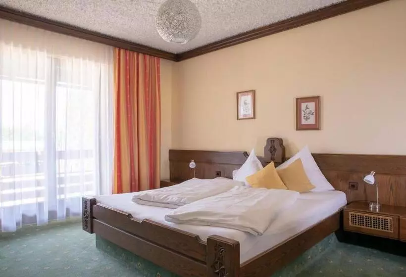 Standard-huone Parveke, Kanz