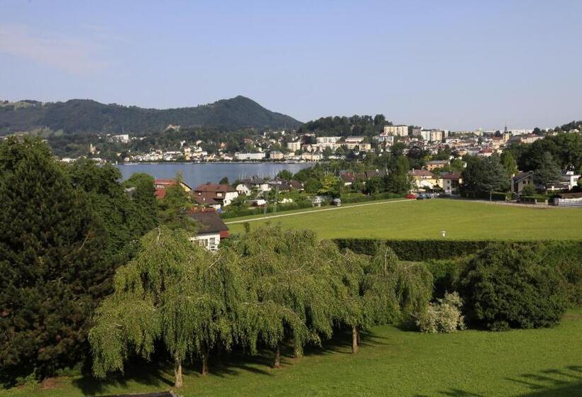 חדר סטנדרט נוף לאגם, Magerl