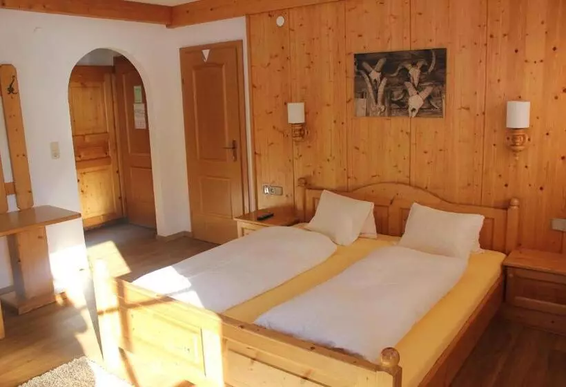 スーペリアファミリールーム, Pension Luzenberg