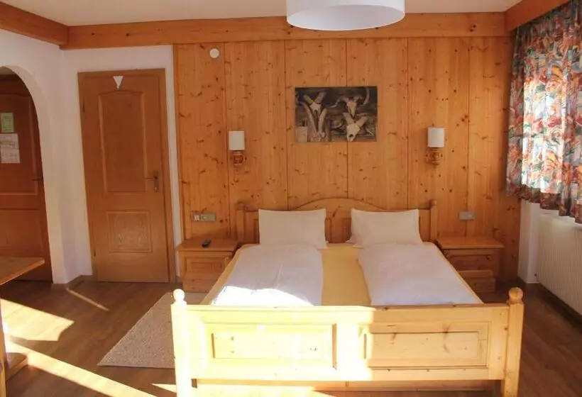 スーペリアファミリールーム, Pension Luzenberg
