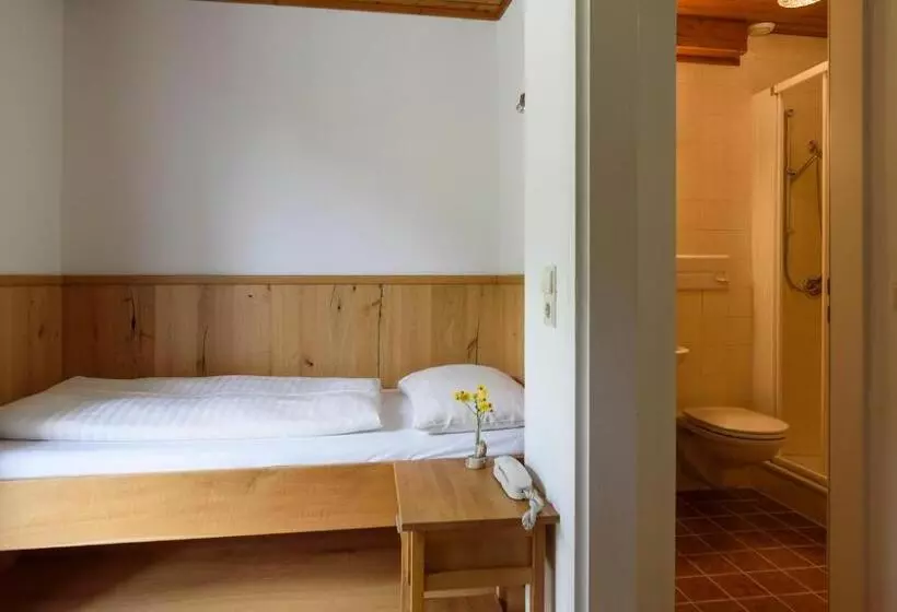 اتاق اکونومی یک تخته, Landhaus Ausswinkl