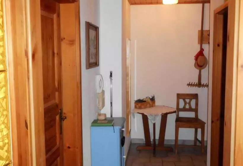 2ベッドルームアパートメント, Leitingerhof