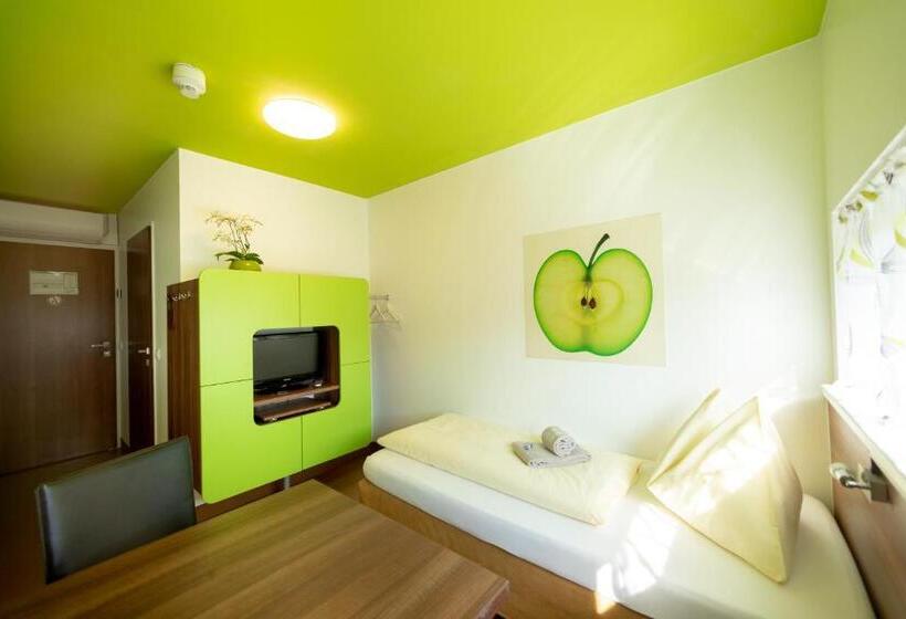 חדר סטנדרט יחיד, Greenrooms