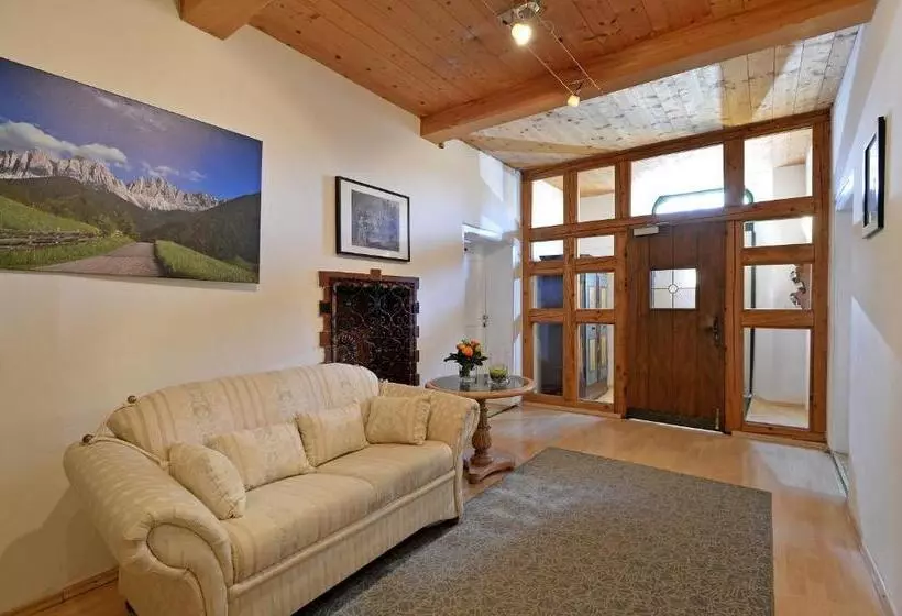 Comfort Yhden Hengen Huone, Landgasthof Dorfstadl