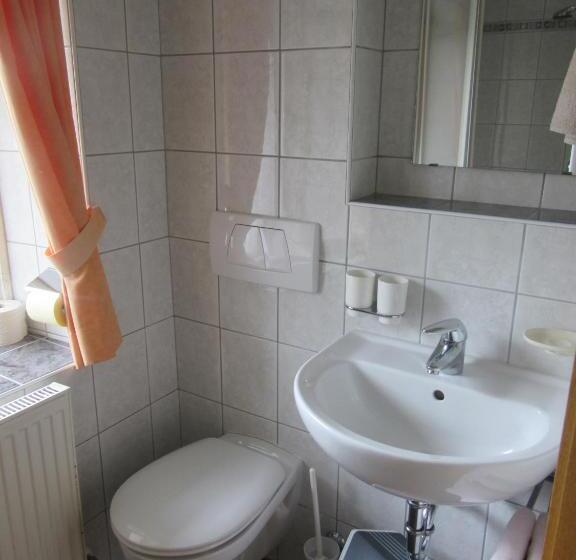 חדר סטנדרט לשלושה, Gasthof Waldrast